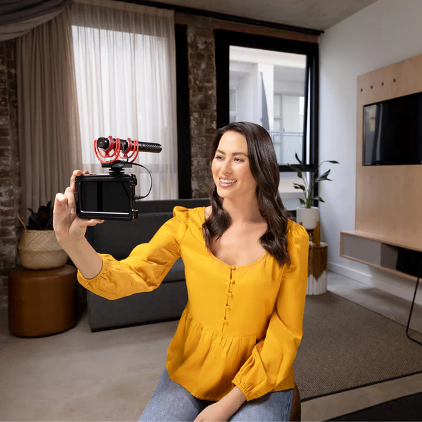 RODE SC15 Câble USB-C coudé - Lightning (0,3m) – Image 3